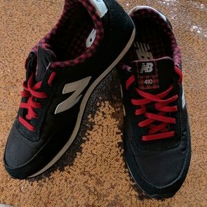 New Balance 410